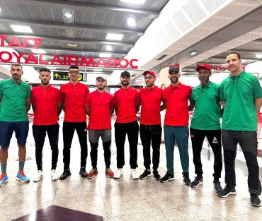 أبطال الدراجة المغربية في رحلة الدفاع عن اللقب ببوركينا فاسو