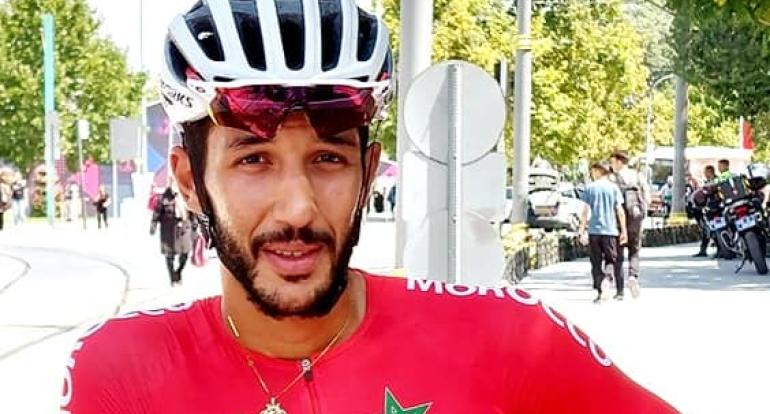 البطل أشرف الدغمي يصارع الكبار في طواف رواندا